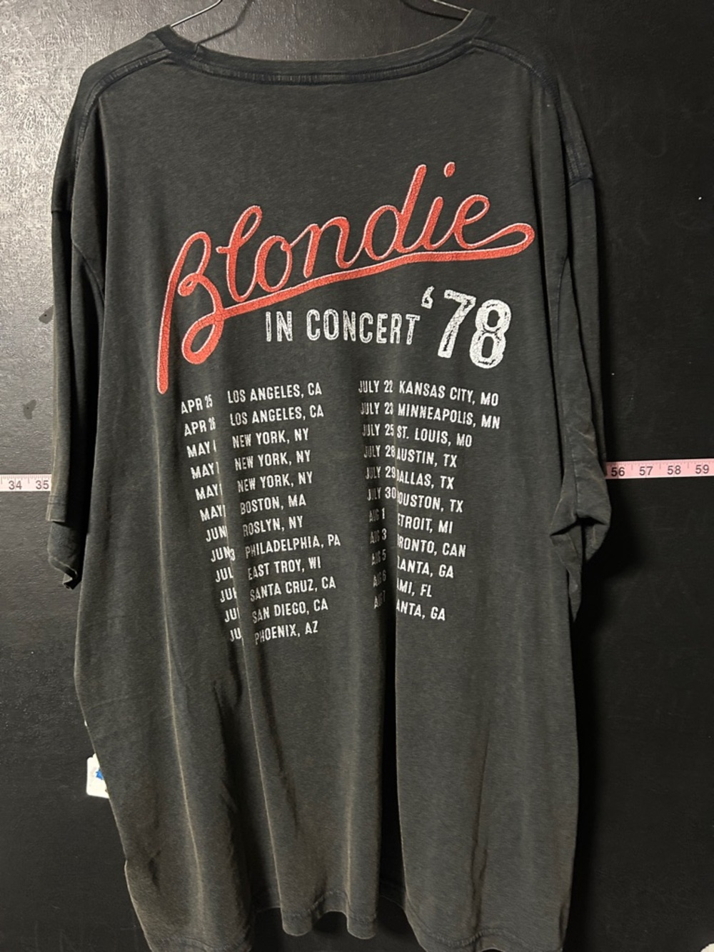 Blondie - Picture 3 of 3